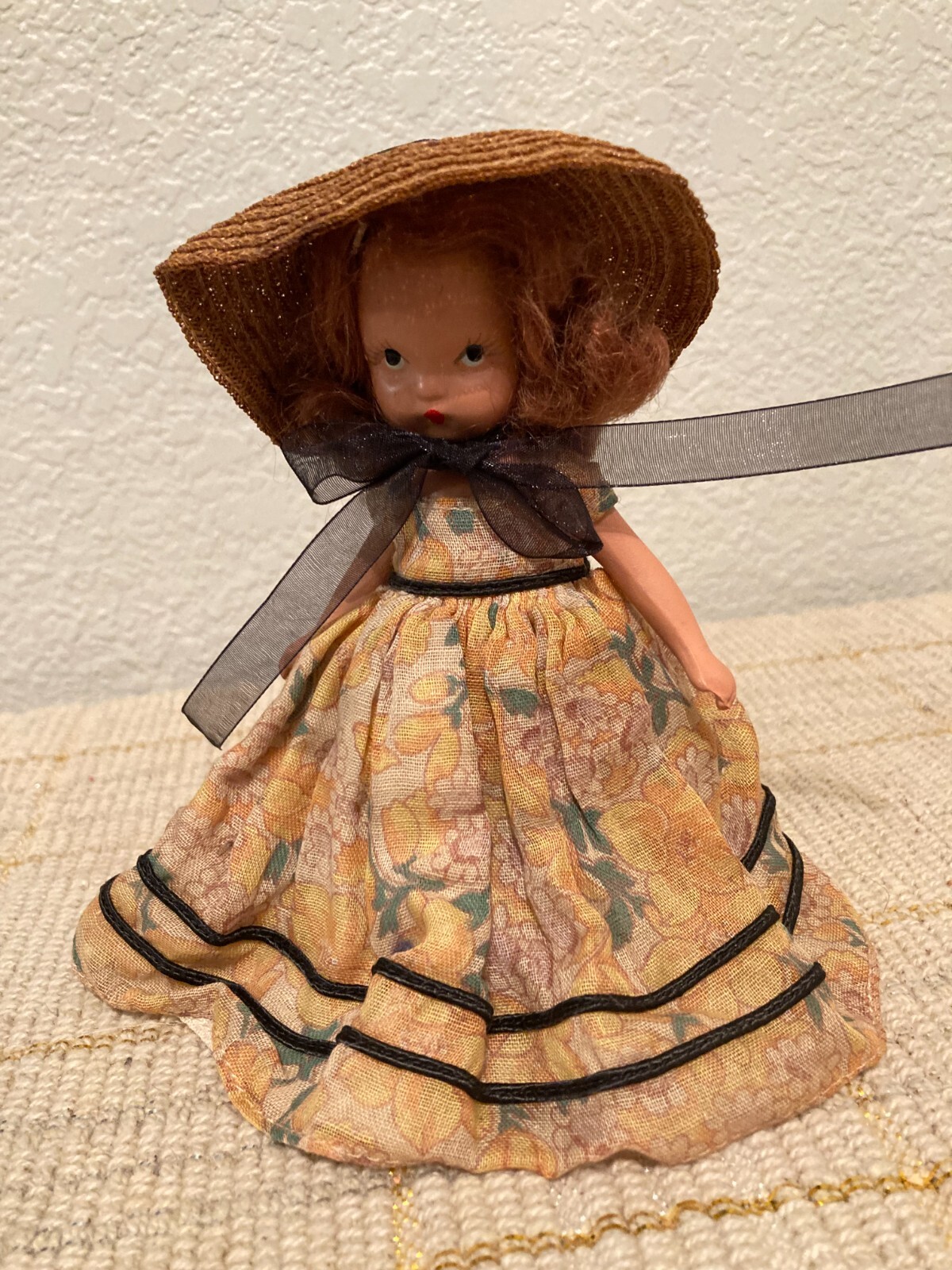 #57 Southern Belle Frozen Leg Nancy Ann Storybook Dolls