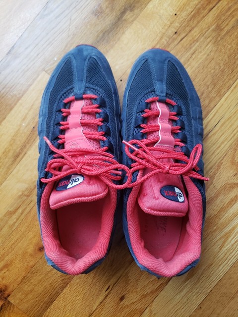 navy blue and red air max 95