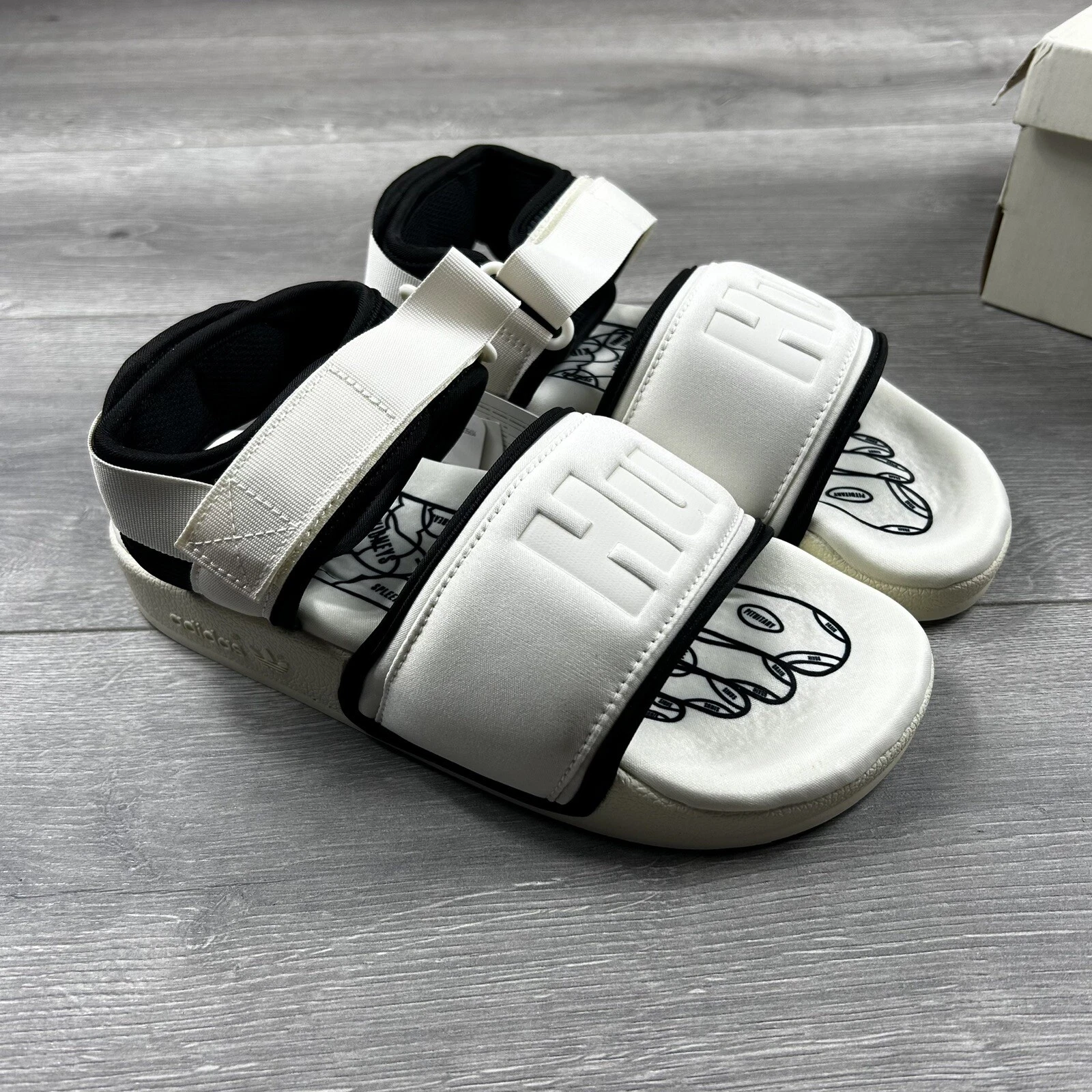 Sandali Adidas Adilette 2.0 x Pharrell Williams HU 'Bianco' Taglia UK 5 EU 38