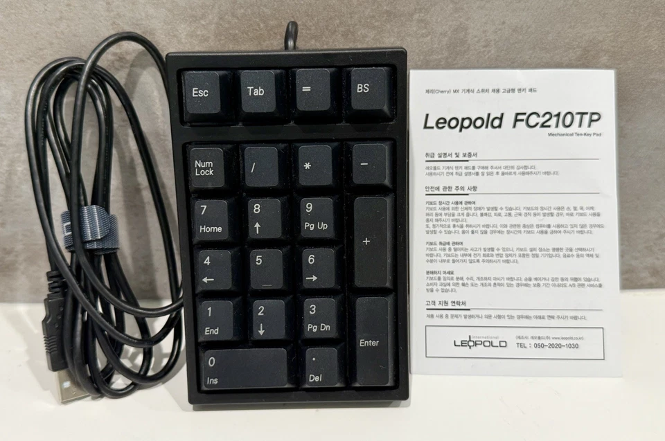 Leopold FC210TP Mechanical Ten Key Pad With PBT Keycap In Black (made In Taiwan) - Image 3 of 4