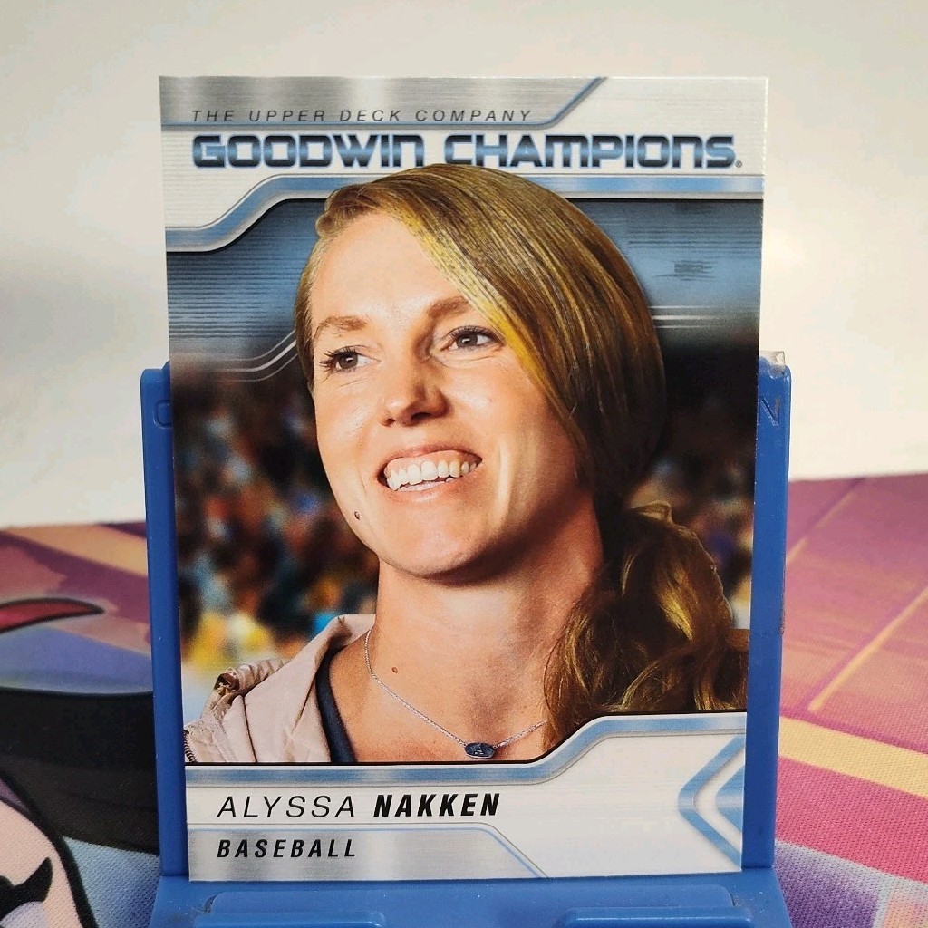 2023 Upper Deck Goodwin Champions Alyssa Nakken #61 Baseball