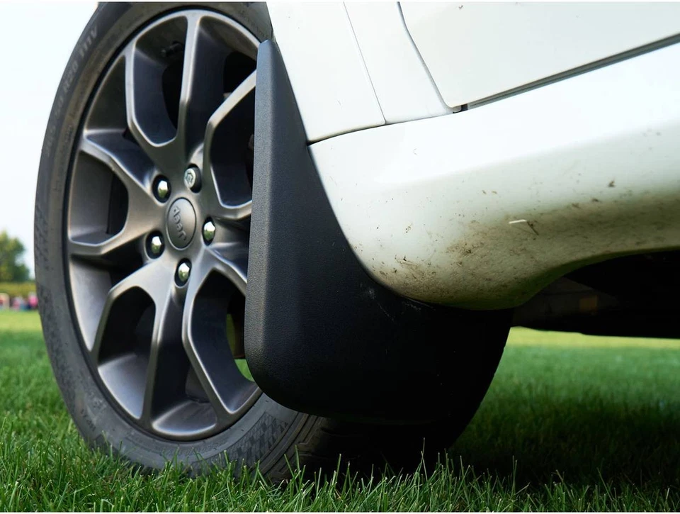 Husky Liners Custom Molded Mud Flaps Fit 16-23 Tacoma w/OE Fender Flares Front Foto 2 de 4