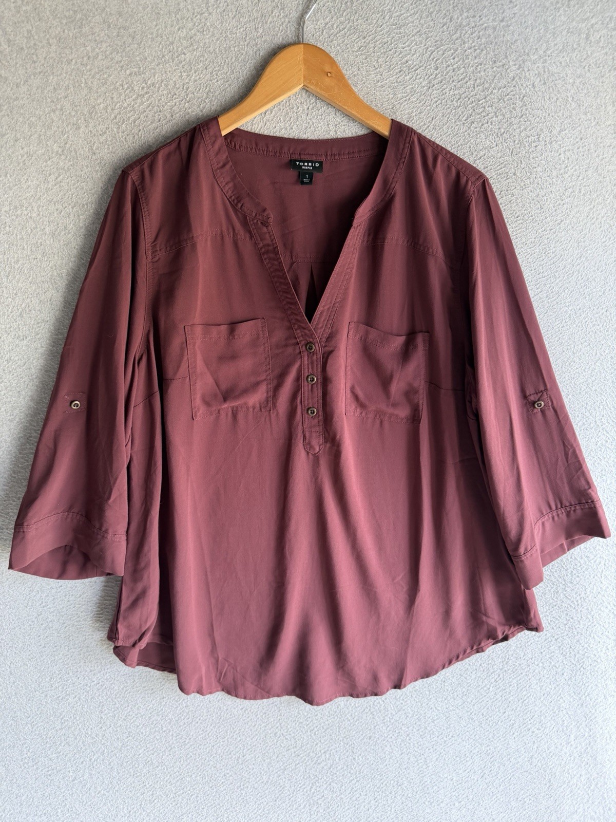 Torrid Top 1 Burgundy Popover Harper Minimalist Professional