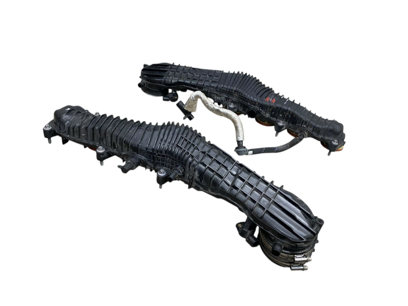 2022 Aston Martin V8 Vantage 4.0L M177 Left & Right Engnie Intake Manifold Set