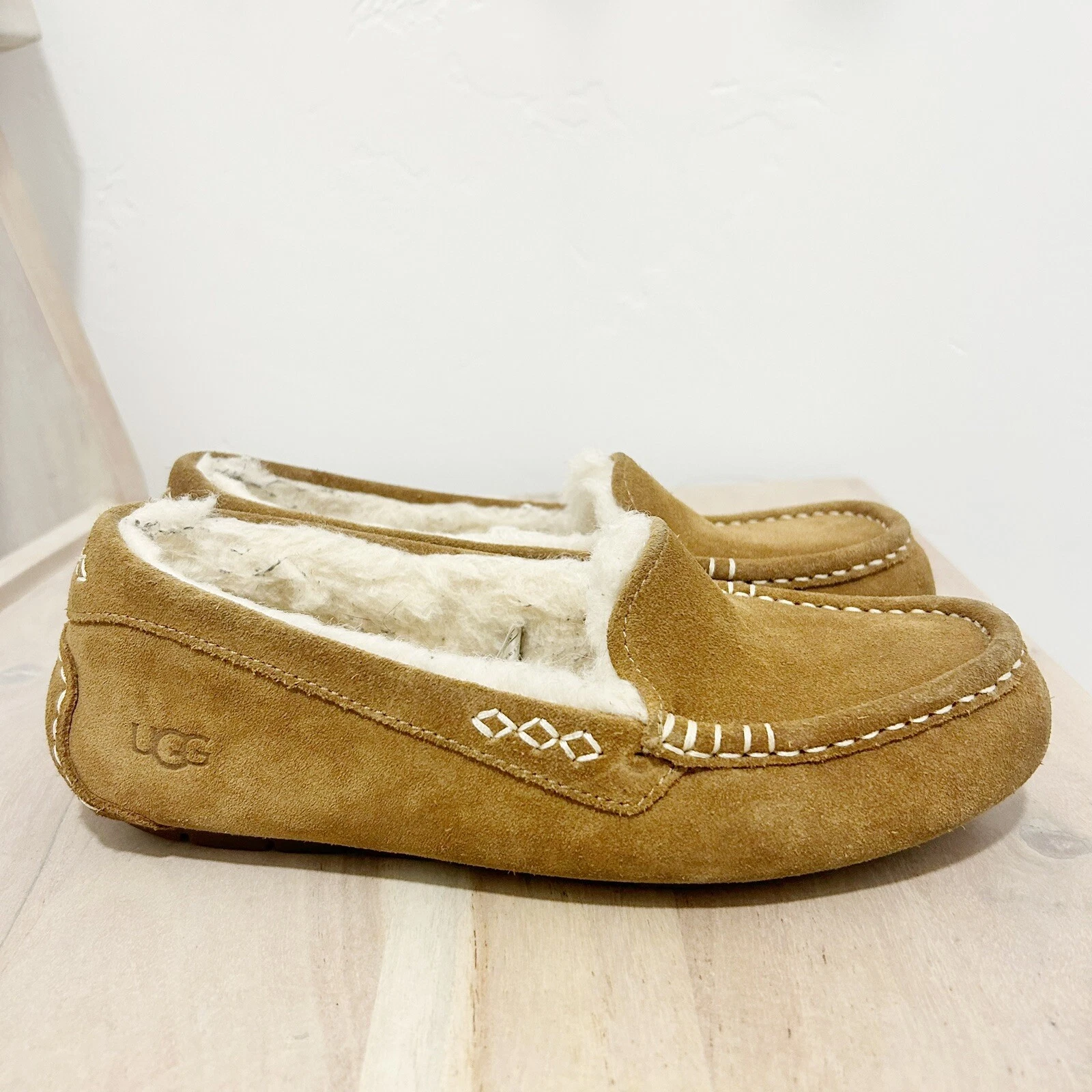 Pantofole donna UGG W Ansley castagno taglia 7