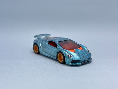 Hot Wheels Super Treasure Hunt STH # 2020 Lamborghini Sesto Elemento, suelto - Imagen 2 de 5
