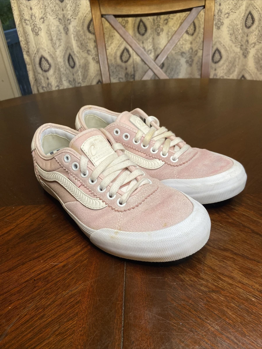 Vans Chima Burn Forever Ferguson Pro Sydney Skateboard Pink White Men s Size 7
