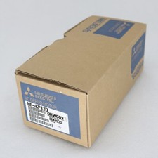 Mitsubishi HF-KP13D Servo Motor HFKP13D New In Box 1PC