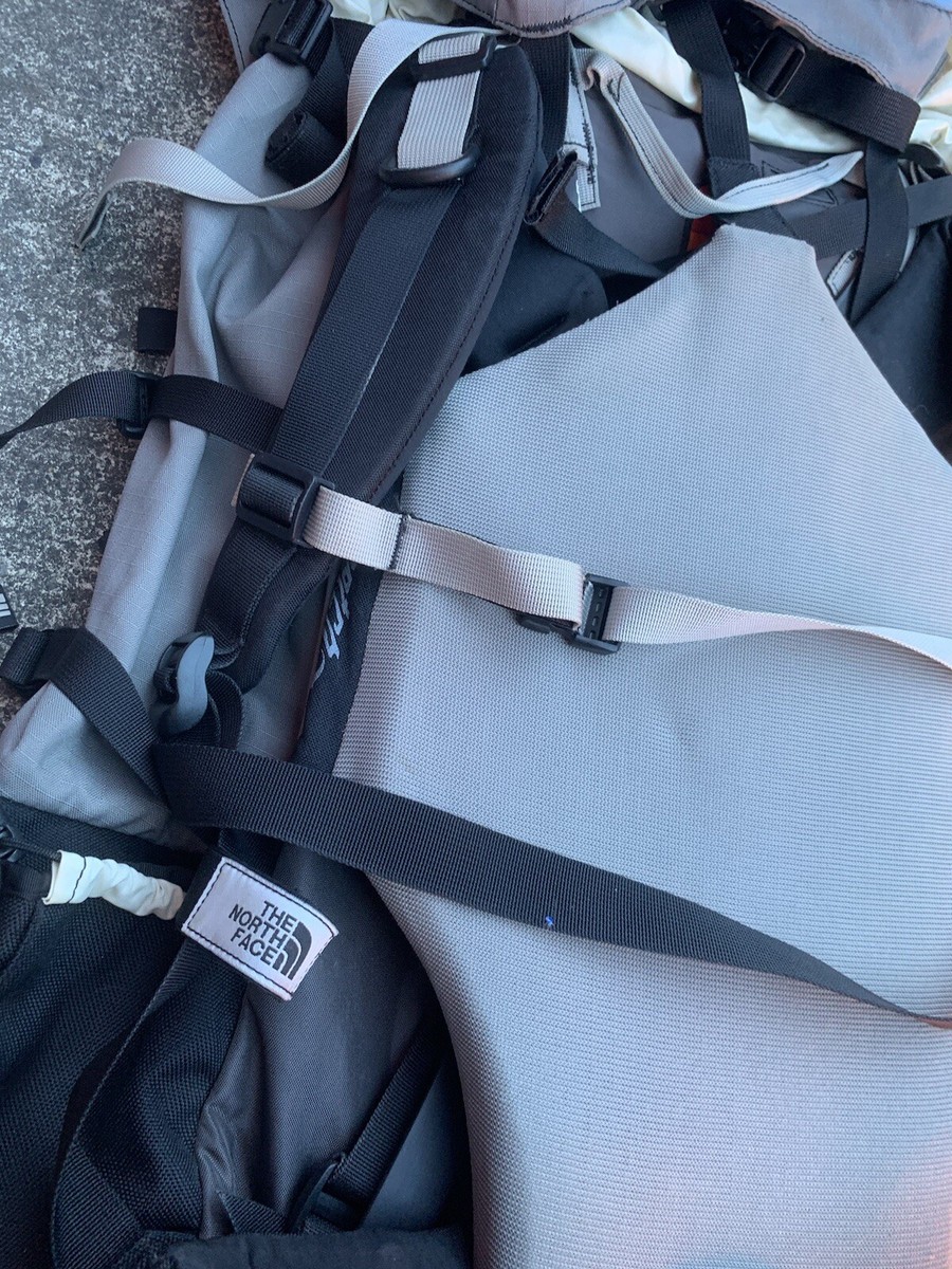 The North Face W'Badlands 65 Backpack In Great Condition | eBay
