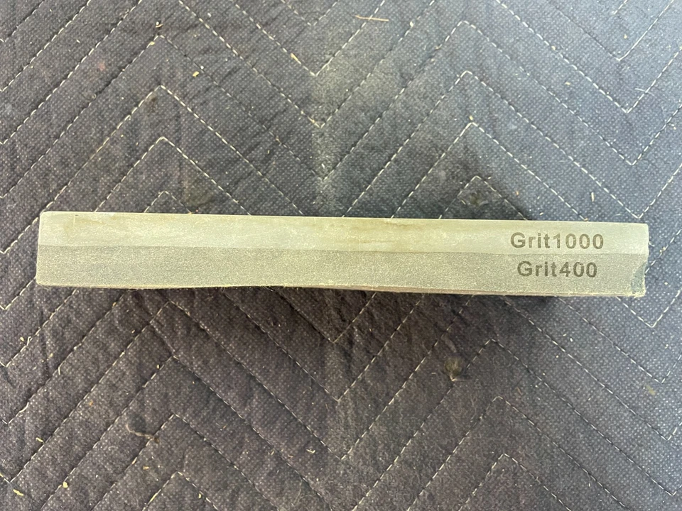 Messermeister Two-Sided Sharpening Stone 400 & 1000 Grit - Image 4 of 4