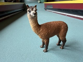 Schleich Brown Alpaca Stallion Adult 2011 Farm Llama Figure 13703 Retired Toy