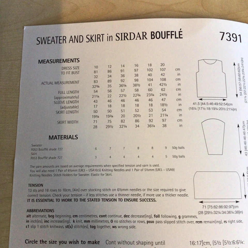 Sirdar Bouffle Chunky Sweater & Skirt Knitting Pattern Sizes 32-42” 7391 - Image 4 of 4