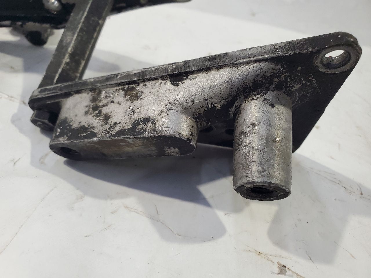 1980 Rolls Royce OEM Power Steering Mount ue355834