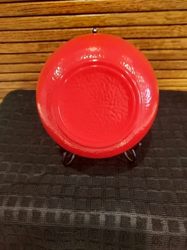 VINTAGE HAZEL-ATLAS BRIGHT RED MILK GLASS CEREAL BOWL PEBBLED SURFACE EXTRA NICE