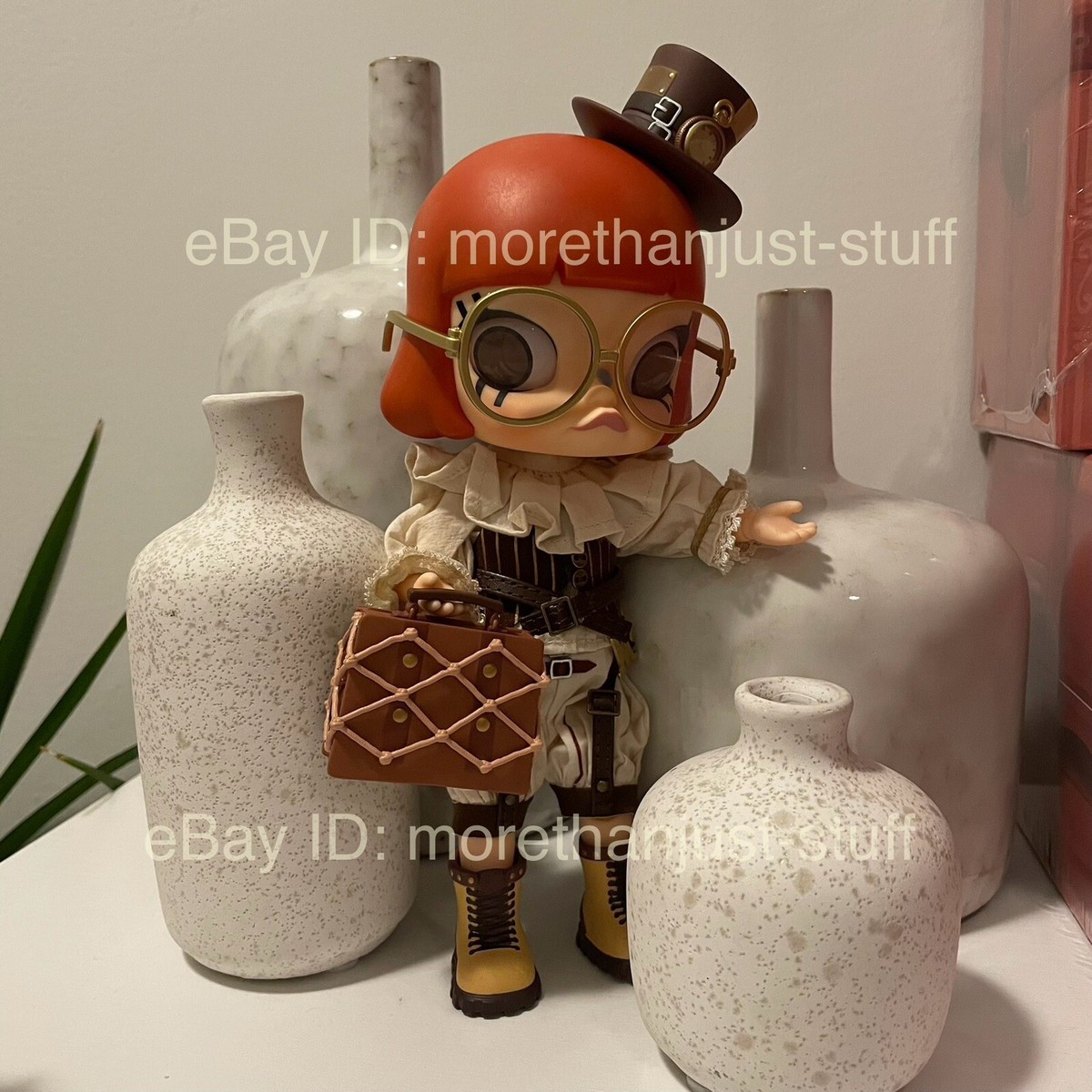 POP MART MOLLY Victorian Painter フィギュア MOLLY Victorian Painter 1/8 Action Figure – TOYSEZ