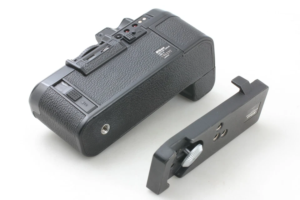 Probado [N COMO NUEVO] Unidad de motor Nikon MD-4 + Adaptador de trípode AH-3 para F3 de JAPÓN Foto 3 de 4