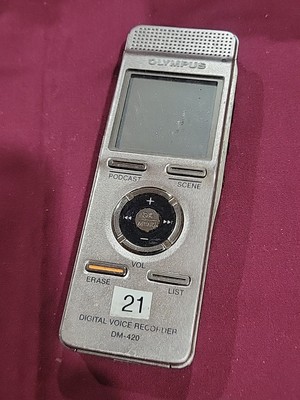 Olympus Digital Voice Recorder DM-420