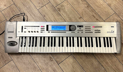 Korg Triton Le 61 Tasten Keyboard Synthesizer Music Le61 Silver w