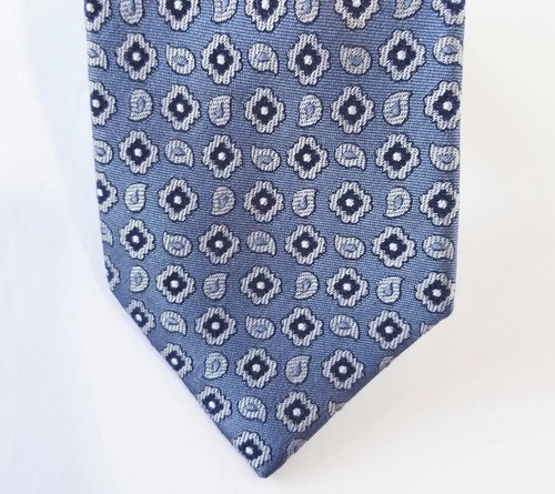Banana Republic Striking Slate Gray & Black Print 100% Silk Tie 3" x 60 1/2" - Picture 5 of 6