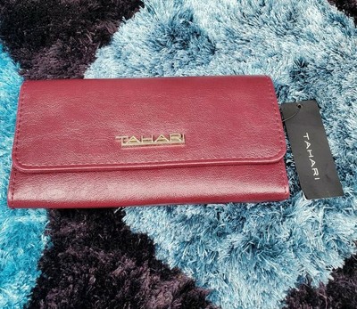 tahari clutch purse
