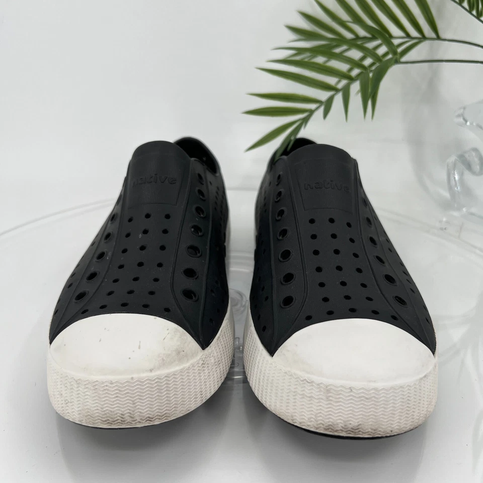 Native Jefferson Slip On Clog Sneaker Size 11 Perforated Rubber Gray Water Shoe - Image 2 of 4