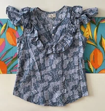 Mille Resort & Travel Blue Pansy Size M Flutter Sleeve Hand Blocked Blouse