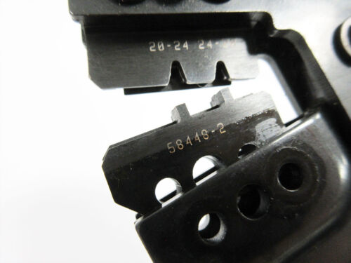 AMP 354940-1 HAND CRIMP TOOL & 58448-2 DIE 28 - 20 AWG LOCATOR TE CONNECTIVITY - Picture 5 of 8