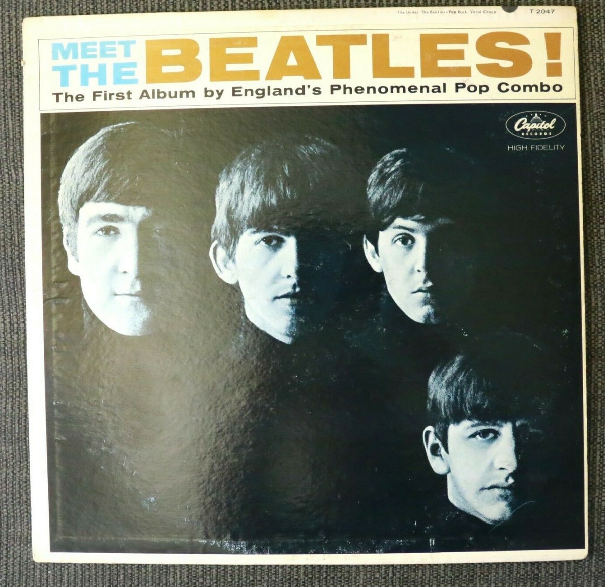 Meet The Beatles! Iconic 1st Album 1964 Mono LP #T 2047 w Bonus