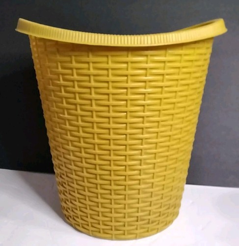 Vtg Fesco Plastic Trash Can Gold Waste basket weave 11" Mid Century Kitchen USA - Picture 9 of 9