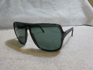 Men’s Women/'s Large Frame Square Green Dark Black Tint Luxury Sunglasses