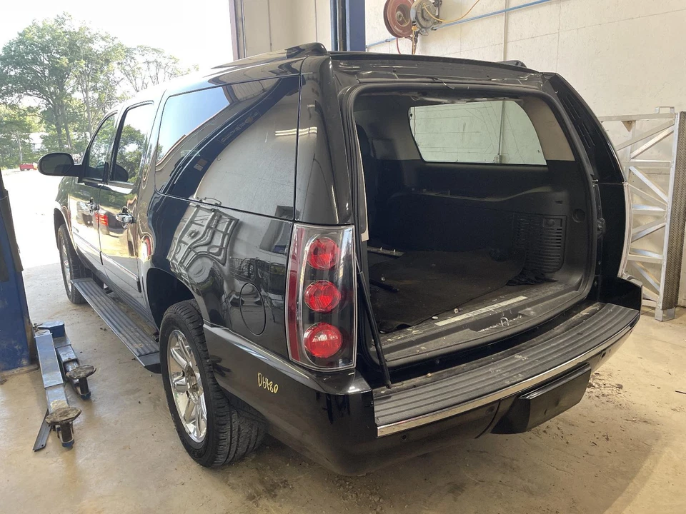 Used Speedometer Gauge fits: 2014 Gmc Yukon xl 1500 cluster US Grade A - Image 3 of 4