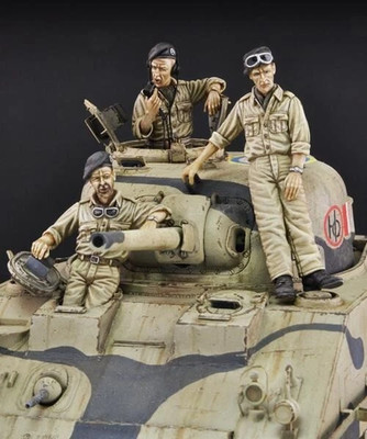 1/35 Resin British Tank Crew unpainted unassembled XW124