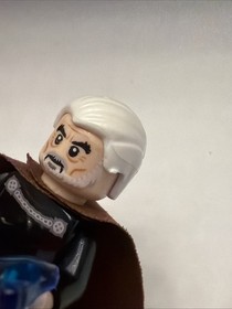 LEGO Star Wars Count Dooku Minifigure 75017 Duel On Geonosis