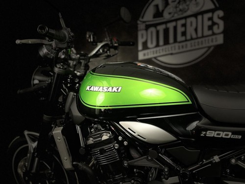 Kawasaki Z900RS ZR900KSFAB BK1 2025 - Picture 5 of 13