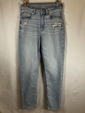 American Eagle Mom Jean Size 6 Long Light Wash Blue Denim Hi Rise