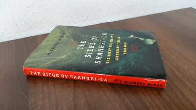 			The Siege Of Shangri-La, Michael McRae, Broadway Books, 2002, Har		