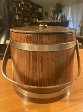 Vintage BASKETVILLE Putney Wood Primitive Sugar Firkin ?  BUCKET Vermont