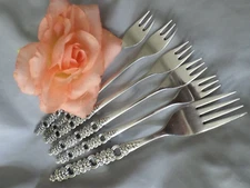 Oneida Comm Viola Voila Stainless Silverware Flatware 5 Seafood Forks/1 Salad 