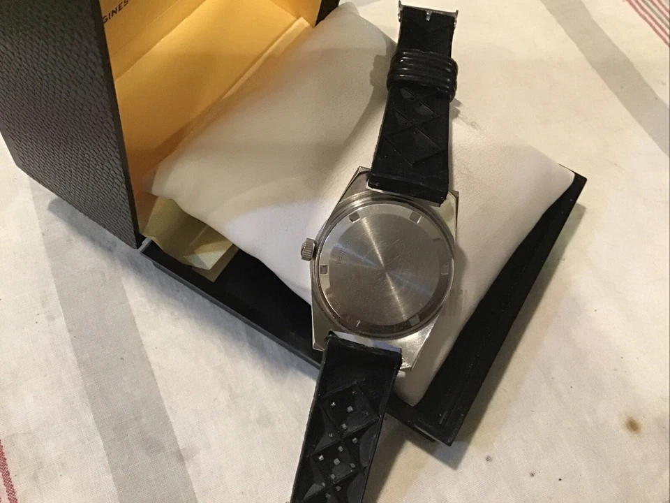 复古 Wittnauer Ref. 4000 Skin Diver - 38mm 不锈钢金属原色 手表 — 第 4/4 张图片