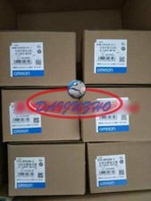 ONE New Omron Servo Motor R88M-W1K315T-S2