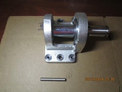Hobart Upper Bearing Assembly & Shaft Lock Pin Model 5701 OEM# 00-292275