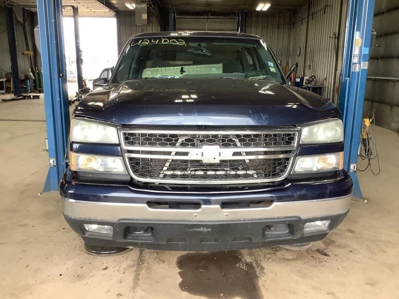 Lanterna traseira de driver estilo clássico compatível com 04-07 SILVERADO 1500 PICKUP 339116 - Imagem 3 de 4