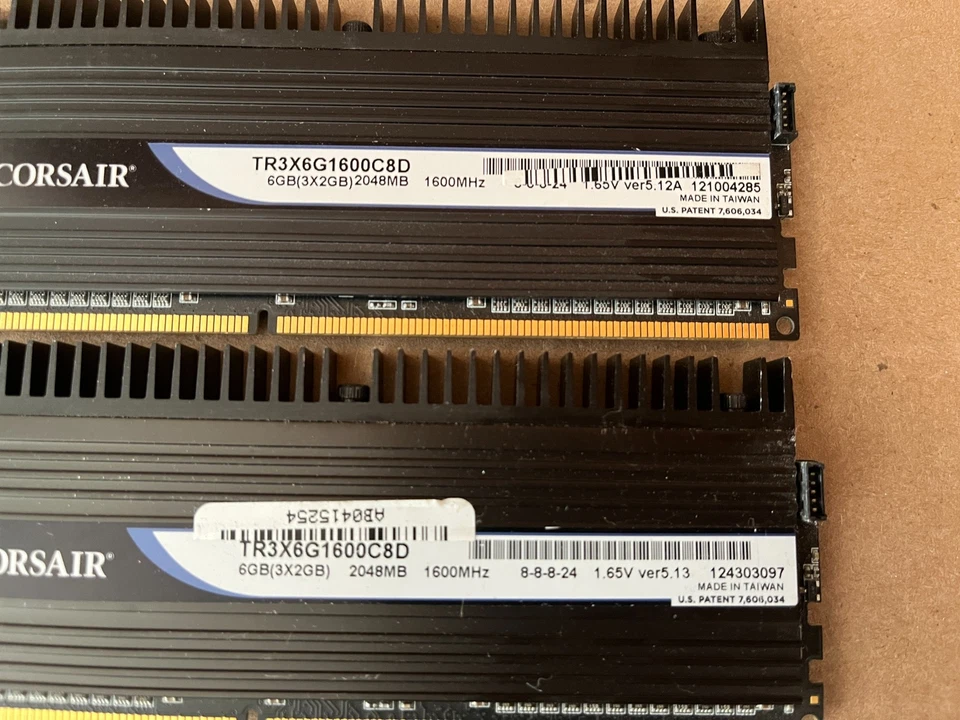 CORSAIR DOMINATOR TR3X6G1600C8D 6GB (3X2GB) 1600MHZ DDR3 TRIPLE CHANNEL J8-4(3) - Image 2 of 4