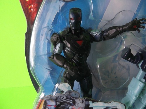 Marvel Avengers Concept Series Reactron Armor Iron Man Mark VI 4"in Figure Cool! - Picture 4 of 12