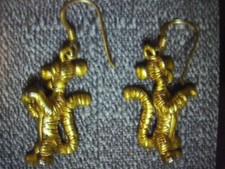 Official Disney Winnie The Pooh Bouncing Tigger Gold Tone Dangle Earrings