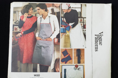 Vogue 1450 Apron Dress Placemats Potholders Uncut Sewing Pattern  