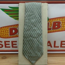 MACHADO BY GEORGE MACHADO - DOWDY'S "Tie"