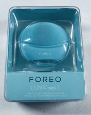 Foreo Luna 3 Mini Smart Facial Cleansing & Firming Massage Mint