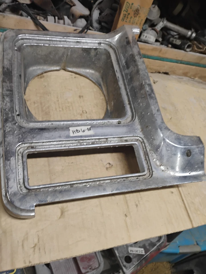 73-87 Chevy GMC Truck 79 Headlight Bezel - Image 3 of 4