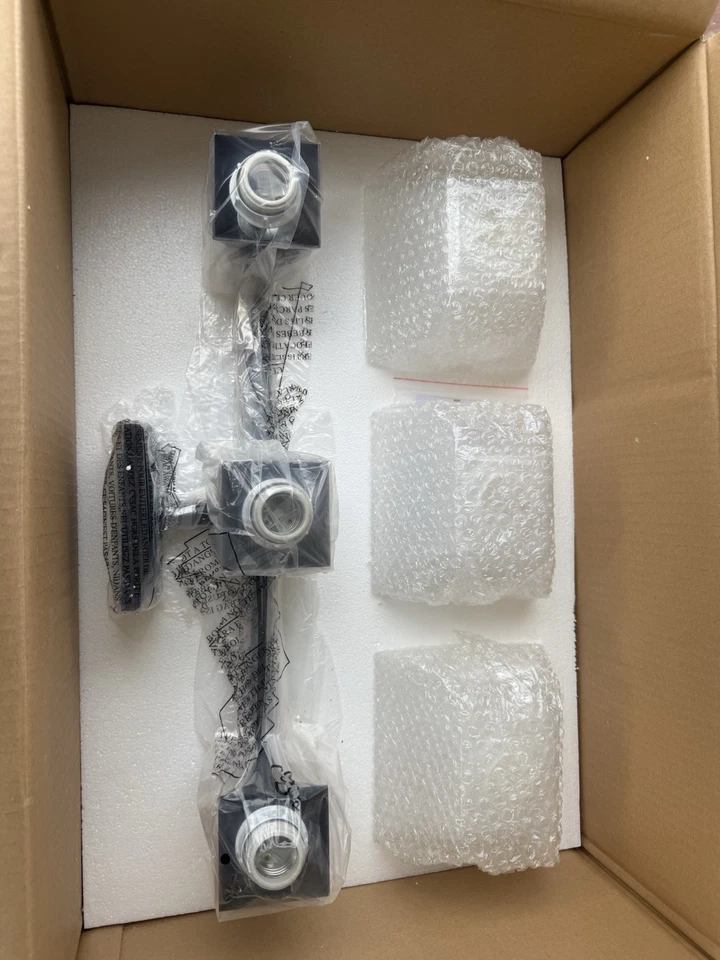 Kohler Lighting 23688-BA03 Memorias 24”W 3 luces tocador luz aceite frotado bronce Foto 4 de 4